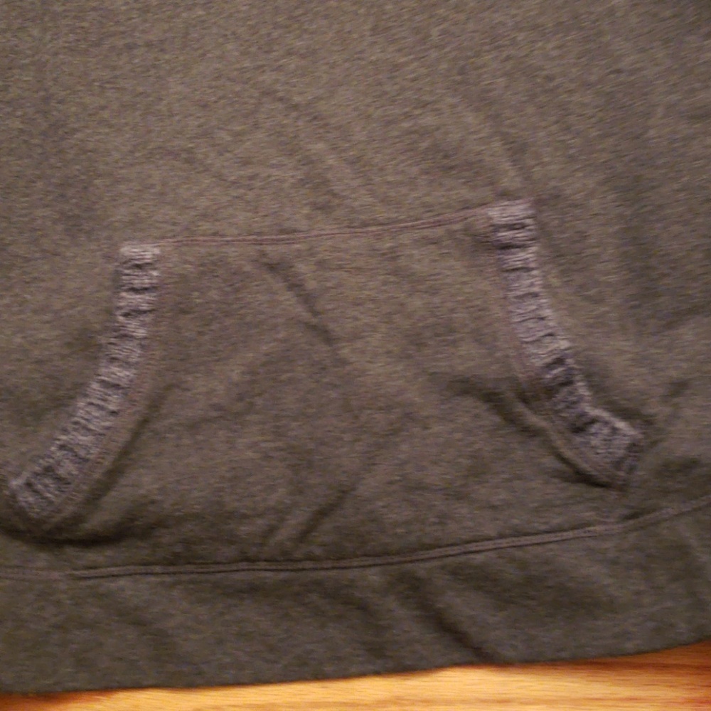 Sweater - Picture 6 of 6